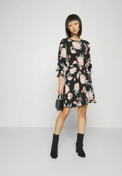 ONLY Petite ONLMARY SMOCK DRESS - Day Dress - Black -ONLY Petite store 00c12cfbd73541d7b1242280b9e15e5b