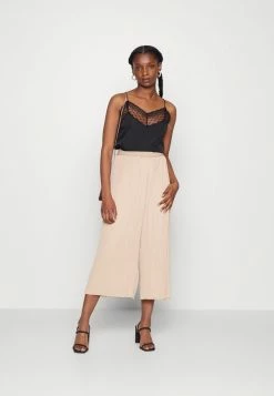 ONLY Petite ONLMARIN PLISSE CULOTTE - Trousers - Beige -ONLY Petite store 03bf7bc6122448dcacccebc5f2ece0f5