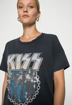 ONLY Petite ONLKISSSS TEE BOX - Print T-shirt - Black -ONLY Petite store 04afefa42a6e4eb4a8ac83163923b5ed