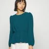 ONLY Petite ONLMETTE O NECK - Blouse - Deep Teal -ONLY Petite store 0599ffd2697841cbb8a33bca80270ac0
