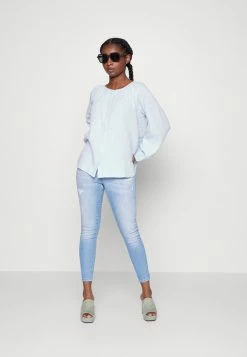 ONLY Petite ONLMILA - Jeans Skinny Fit - Light Blue Denim -ONLY Petite store 05a36613b1244f11922f0a9da28d25fa