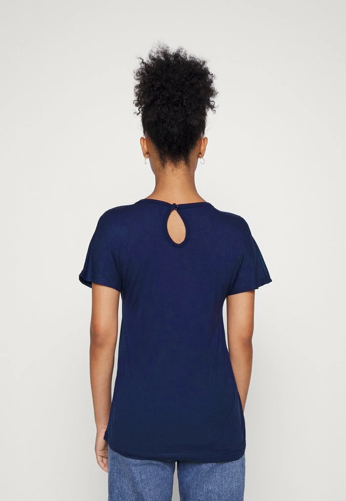 ONLY Petite ONLEMMA REG FRENCH - Print T-shirt - Dark Blue 5 ONLY Petite ONLEMMA REG FRENCH - Print T-shirt - Dark Blue - Image 3