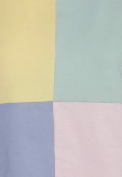 ONLY Petite ONLJULIE BLOCK CROP TEE - Basic T-shirt - Eventide Parfait Pink/harbor Gray/straw -ONLY Petite store 0aaa4dcf188f4f608e9e8d3bd95bc087