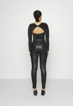ONLY Petite ONLCLAREMONT COATED INSERT LEGGING - Trousers - Black -ONLY Petite store 0fa606bee2bf421b8876559d5704d3d2