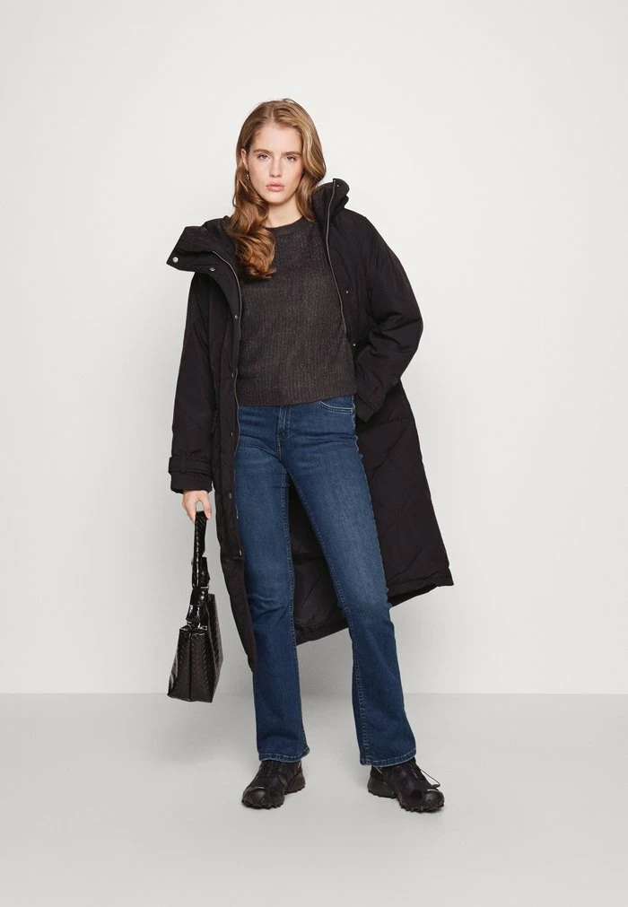 ONLY Petite ONLBLUSH MID FLARED - Bootcut Jeans - Dark Blue 4 ONLY Petite ONLBLUSH MID FLARED - Bootcut Jeans - Dark Blue - Image 2