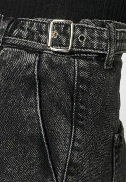 ONLY Petite ONLLIVA STRAP LIFE - Relaxed Fit Jeans - Dark Grey Denim -ONLY Petite store 0feb7059b3fa433aa3d00ea49990e11a