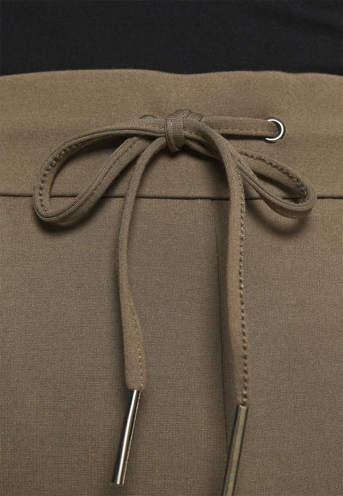ONLY Petite ONLPOPTRASH EASY - Trousers - Bungee Cord 8 ONLY Petite ONLPOPTRASH EASY - Trousers - Bungee Cord - Image 6