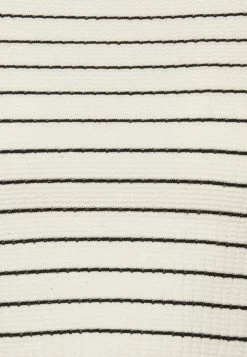 ONLY Petite ONLANITS CROPPED - Print T-shirt - Antique White/black -ONLY Petite store 15161812db64415a95c4ea7dfd624e59