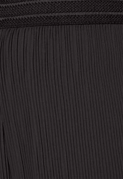 ONLY Petite ONLMARIN PLISSE CULOTTE - Trousers - Black 13 ONLY Petite ONLMARIN PLISSE CULOTTE - Trousers - Black -ONLY Petite store 171095e410594553a6ad994be42a2baf