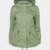 ONLY Petite ONLLORCA - Light Jacket - Hedge Green 2 ONLY Petite ONLLORCA - Light Jacket - Hedge Green -ONLY Petite store 18731c31cf8b42c2b0cc716d5bba2411