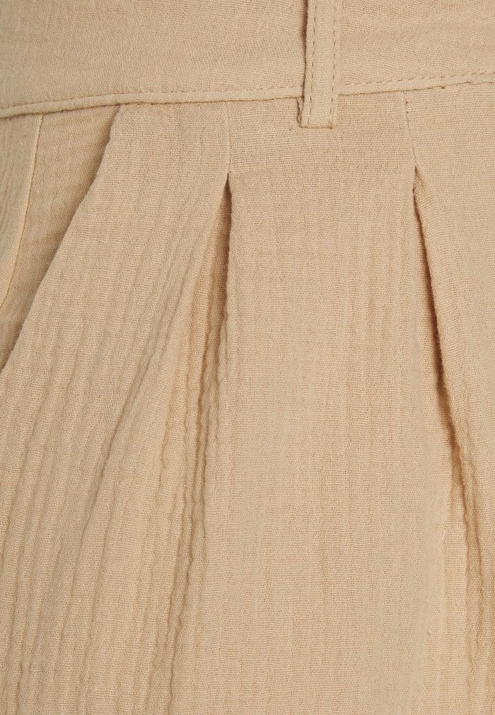 ONLY Petite ONLTHYRA - Shorts - Light Brown 5 ONLY Petite ONLTHYRA - Shorts - Light Brown - Image 3