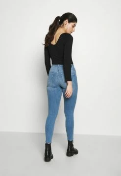 ONLY Petite ONLPOWER MID PUSH UP - Jeans Skinny Fit - Light Blue Denim 9 ONLY Petite ONLPOWER MID PUSH UP - Jeans Skinny Fit - Light Blue Denim -ONLY Petite store 1b84e28814254f43a3e5b18c4a5d0a35
