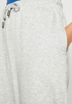 ONLY Petite ONLFEEL NEW PANT - Tracksuit Bottoms - Light Grey -ONLY Petite store 1d5b22e304654d499a02d8ab29eeeb19