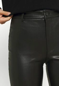 ONLY Petite ONLBLUSH MARIA - Trousers - Black -ONLY Petite store 1df3428545b04e46bf96e128e6101e83