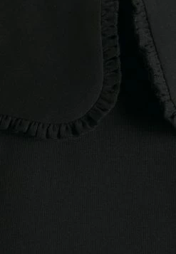 ONLY Petite ONLLIVE LOVE COLLAR - Basic T-shirt - Black -ONLY Petite store 206bd2860baa4246aff983467ad2969c