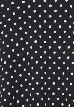 ONLY Petite ONLPELLA SLIP DRESS - Day Dress - Black/white -ONLY Petite store 207ff7fd1a174a3a826b6d984fc929e8