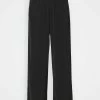 ONLY Petite ONLGISELA GUSTAVA WIDE PANT - Trousers - Black -ONLY Petite store 21f3c45bcea341b19fd723494deb3a20