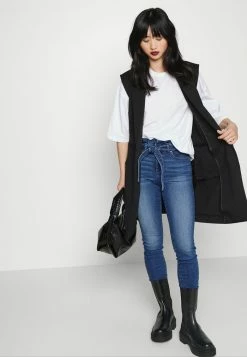 ONLY Petite ONLHUSH LIFE PAPERBAG - Jeans Skinny Fit - Dark Blue Denim -ONLY Petite store 26f37bf279c544509d9f67b54e0305ce