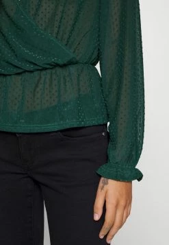 ONLY Petite ONLCAMMI - Blouse - Ponderosa Pine -ONLY Petite store 2701150bf67c4894bd8ee39031aa8f50