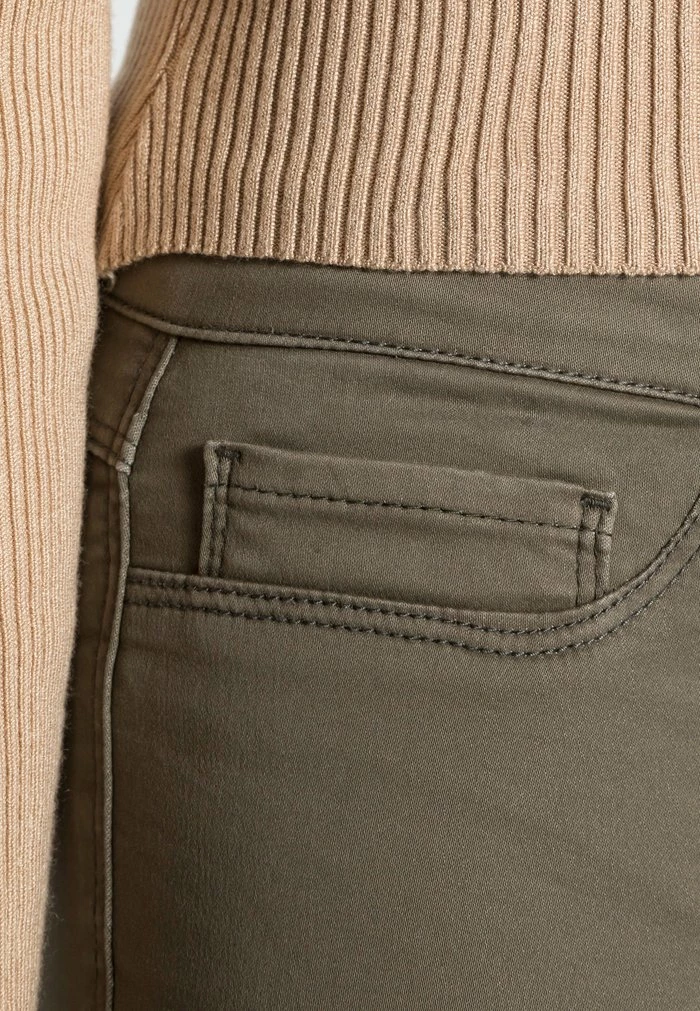 ONLY Petite ONLMIRINDA BASIC SKINNY PANT - Trousers - Kalamata 7 ONLY Petite ONLMIRINDA BASIC SKINNY PANT - Trousers - Kalamata - Image 5