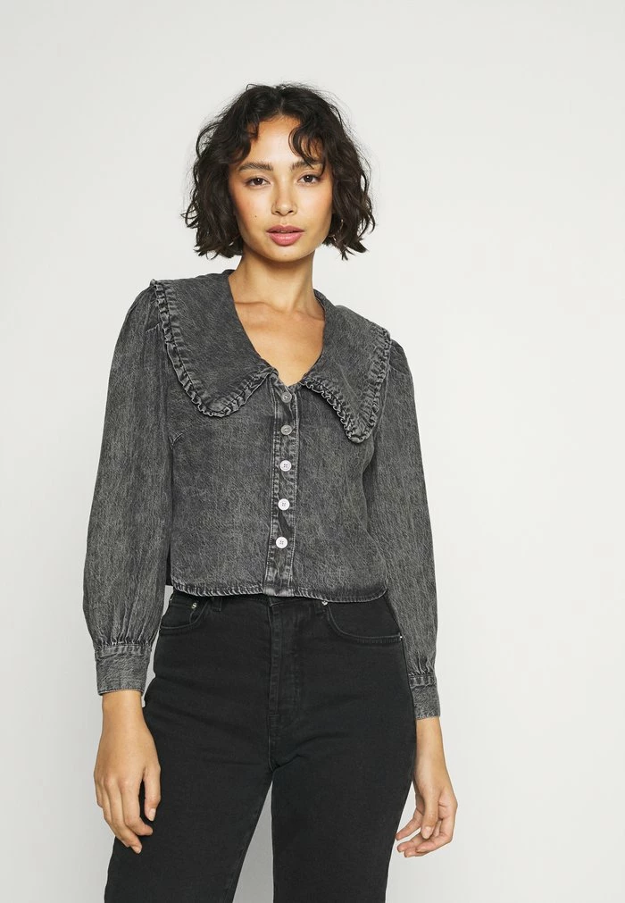 ONLY Petite ONLTHEA LIFE COLLAR SHIRT - Blouse - Grey Denim 3 ONLY Petite ONLTHEA LIFE COLLAR SHIRT - Blouse - Grey Denim