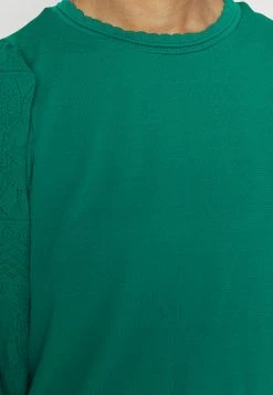 ONLY Petite ONLMELITA O NECK - Jumper - Lush Meadow 10 ONLY Petite ONLMELITA O NECK - Jumper - Lush Meadow -ONLY Petite store 2aa480e77bc34a5ea1ac67c2c0ea0fc7
