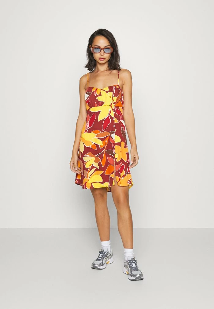 ONLY Petite ONLALMA LIFE VIS VIVI DRESS - Day Dress - Henna 4 ONLY Petite ONLALMA LIFE VIS VIVI DRESS - Day Dress - Henna - Image 2