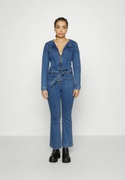 ONLY Petite ONLLAURA SFLARED ZIP - Jumpsuit - Medium Blue Denim