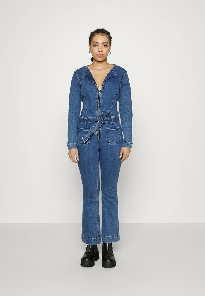 ONLY Petite ONLLAURA SFLARED ZIP - Jumpsuit - Medium Blue Denim 3 ONLY Petite ONLLAURA SFLARED ZIP - Jumpsuit - Medium Blue Denim