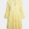 ONLY Petite ONLATHENA DRESS - Day Dress - White/yellow -ONLY Petite store 2e678f4133ec4537aad0543a03ddc2f6
