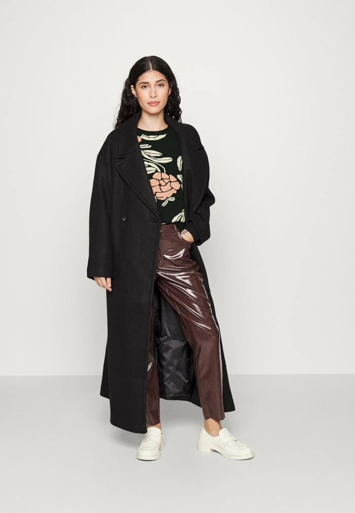ONLY Petite ONLLESLY - Jumper - Black 4 ONLY Petite ONLLESLY - Jumper - Black - Image 2
