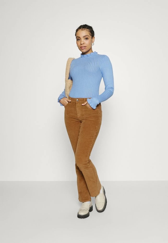ONLY Petite ONLMARY GLOBAL SWEETFL - Trousers - Toasted Coconut 4 ONLY Petite ONLMARY GLOBAL SWEETFL - Trousers - Toasted Coconut - Image 2
