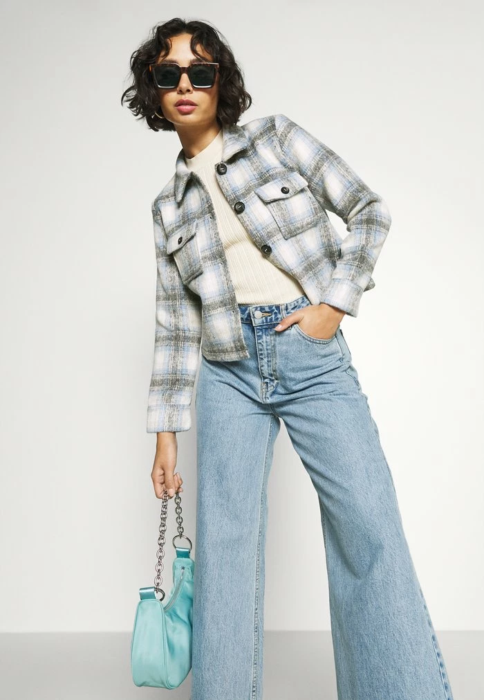 ONLY Petite ONLLOU CHECK JACKET - Summer Jacket - Pumice Stone 6 ONLY Petite ONLLOU CHECK JACKET - Summer Jacket - Pumice Stone - Image 4