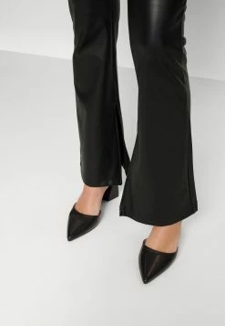 ONLY Petite ONLSTAR SLIT LEA - Leggings - Trousers - Black -ONLY Petite store 318a36aeda144efeafe541fd5a8c0752