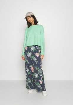 ONLY Petite ONLNOVA LUX ALBA PALAZZO PANT - Trousers - Ombre Blue -ONLY Petite store 34770f352a5d4e61abf299ac2c85e27a