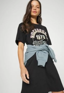 ONLY Petite ONLLUCY REBEL DRESS - Day Dress - Black 12 ONLY Petite ONLLUCY REBEL DRESS - Day Dress - Black -ONLY Petite store 36994167244c40de902fee2271158037