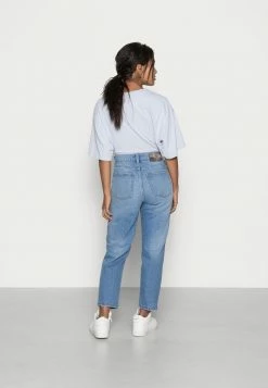 ONLY Petite ONLEMILY REPAIRED - Straight Leg Jeans - Medium Blue Denim -ONLY Petite store 36bd46dc81e4418ab821f492419746b9