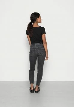 ONLY Petite ONLBLAKE LIFE - Jeans Skinny Fit - Black Denim -ONLY Petite store 38863aa8141d4a0db253d1a3720d69c2