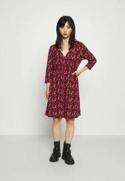 ONLY Petite ONLPELLA 3/4 WRAP SHORT DRESS - Jersey Dress - Black/orange -ONLY Petite store 394fcbe50d3141eebbb8dd65923f3439