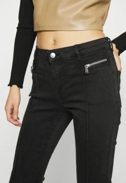 ONLY Petite ONLJENNA LIFE - Slim Fit Jeans - Black Denim -ONLY Petite store 3b35a1c782ae4065a799fc95e4c54f70