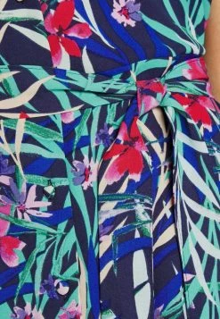 ONLY Petite ONLLINA V NECK DRESS - Day Dress - Patriot Blue -ONLY Petite store 3c973ad3c3a04a8b8dde6f437aed7446