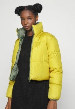 ONLY Petite ONLRICKY PUFF JACKET - Winter Jacket - Snake Eye/sea Spray -ONLY Petite store 3cda21cfc6c34b6fad58be5f6c6983ee