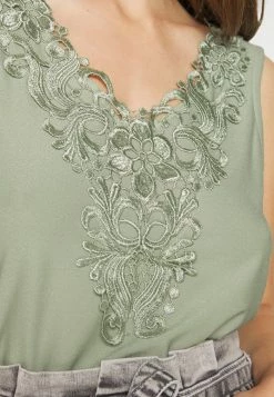 ONLY Petite ONLNIDA - Top - Desert Sage -ONLY Petite store 3d2caeed646b48e1816a822546c1072a