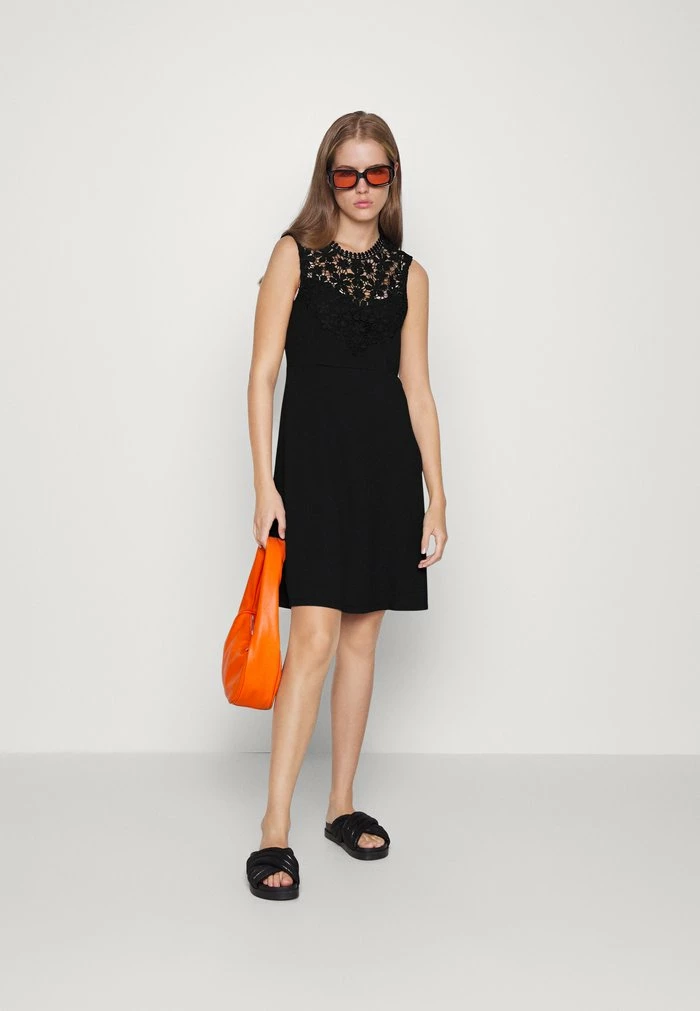 ONLY Petite ONLMONNA LACE DRESS - Cocktail Dress / Party Dress - Black 4 ONLY Petite ONLMONNA LACE DRESS - Cocktail Dress / Party Dress - Black - Image 2