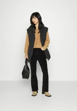 ONLY Petite ONLMARY GLOBAL SWEETFL - Trousers - Black -ONLY Petite store 3fe5b3121aec4e41b870fe78c22bef32