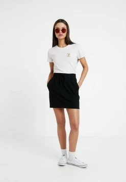 ONLY Petite ONLPOPTRASH EASY SKIRT - Mini Skirt - Black -ONLY Petite store 3fea837990a14f9ebff807550979f61f