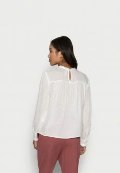 ONLY Petite ONLPELIA LIFE DOT BLOUSE - Blouse - Cloud Dancer -ONLY Petite store 40ab0ea26f704eb58951cb62e668f52e