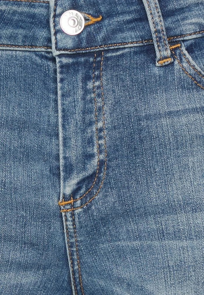 ONLY Petite ONLBLUSH MID - Flared Jeans - Light Blue Denim 5 ONLY Petite ONLBLUSH MID - Flared Jeans - Light Blue Denim - Image 3