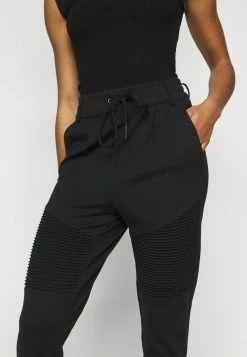 ONLY Petite ONLPOPTRASH EASY BIKER PANT - Tracksuit Bottoms - Black -ONLY Petite store 423138daae4f49299d7420826f806f68