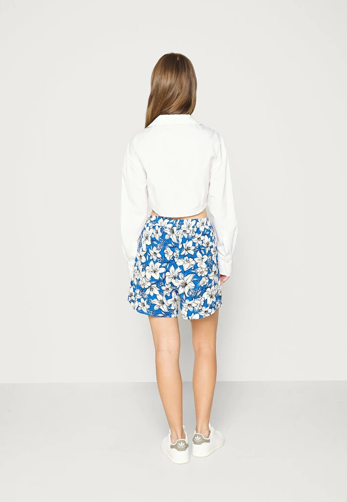 ONLY Petite ONLFREDERIKKE BELT - Shorts - Cloud Dancer 5 ONLY Petite ONLFREDERIKKE BELT - Shorts - Cloud Dancer - Image 3